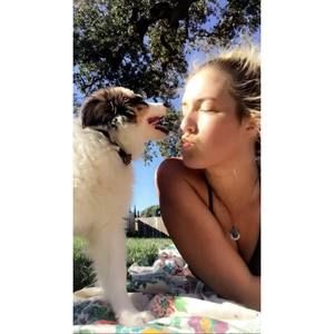 Meet your Posher, Leslie